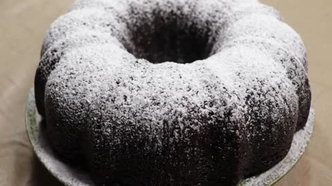 Delicious Bundt Chocolate Cream Cake Recipe💕💕💕