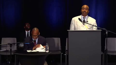 Pastor Gino Jennings: "The Gospel Should Be Preached Free Of Charge"