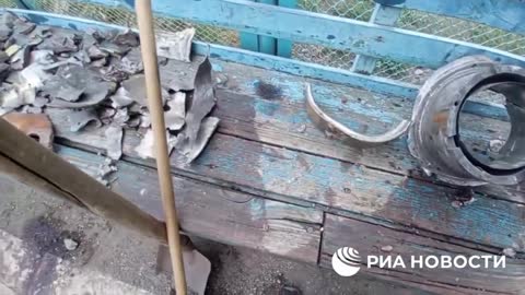 Fragments of HIMARS missiles found at the site of a strike on Ukrainian POW´s in Yelenovka