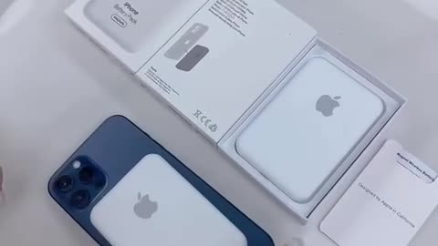 Apple iphone power bank new 2022 lounched