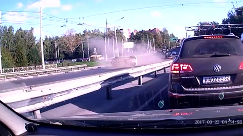 SUV Moments Gone Wrong Crash & Fail Compilation