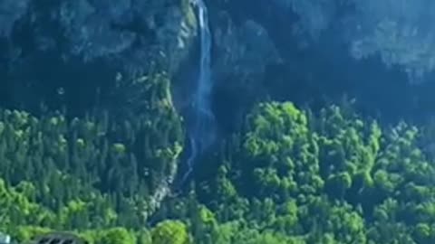 Swiss road with amazing nature view 😍🏔