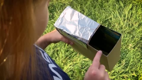 How to Make a Box Pinhole Projector