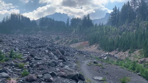 Central Oregon - Three Sisters Wilderness - Traversing an Avalanche Chute