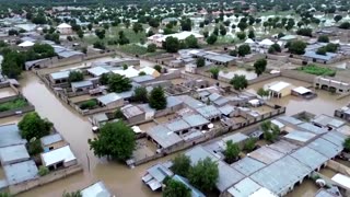 Families search for loved ones amid Nigeria's floods