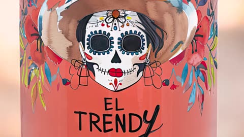 This drink looks too cool to miss! Have you tried El Trendy yet? 🍹 #ElTrendy #SummerVibes