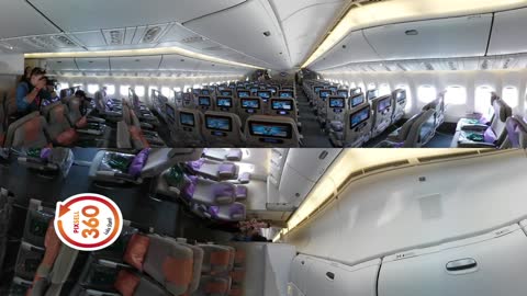 360 VIDEO: Inside the Emirates Boeing 777-300Amazing Luxury Jet Airliner