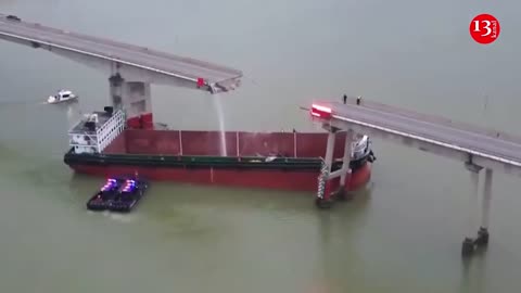 Ship crashes into bridge in China, killing at least 2