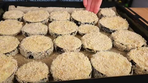 My kids' favorite snack! Breaded eggplant tastes better than pizza!