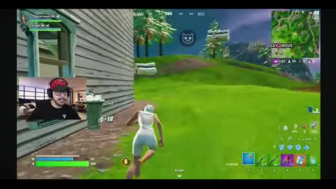 Fornite live streaming with skydon