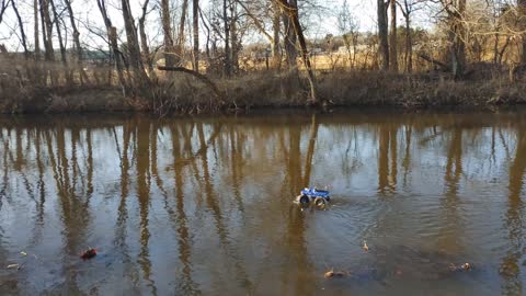 Floatin' the river