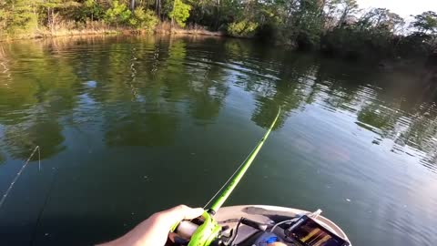 This SMALL Lake is LOADED w_ GIANT Bass! (Spring Fishing)