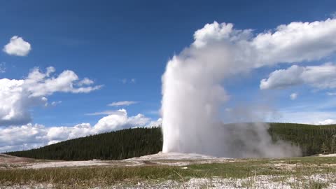 Old Faithful Geyser