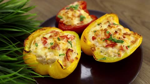 A simple and delicious dish for dinner! Stuffed peppers in the oven!