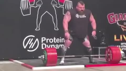 King lifts 500kg is King Man