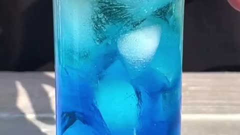 Blue Lagoon Cocktail 💙🍹