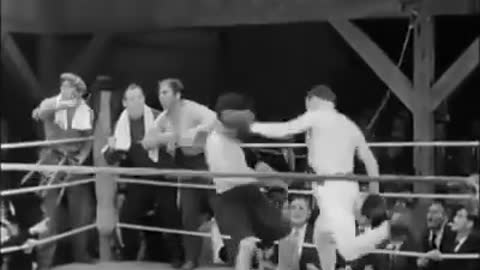 Charlie Chaplin - wrestling ring