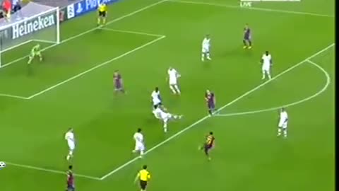 Messi unreal goal vs Milan