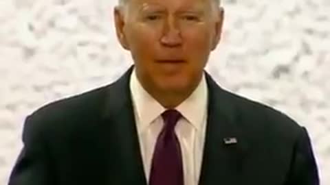 Biden downplays falling poll numbers