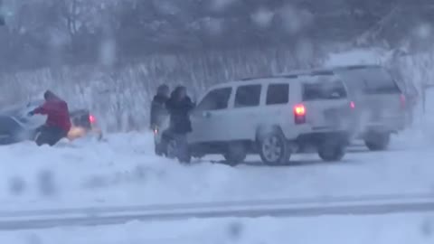 Car Rips Hood off While Attempting to Tow