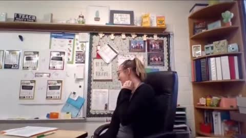 Teacher farts during online class, very funny!