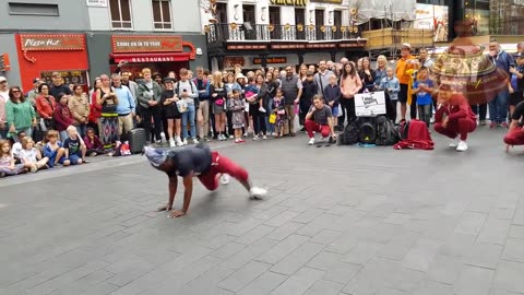 street dancers