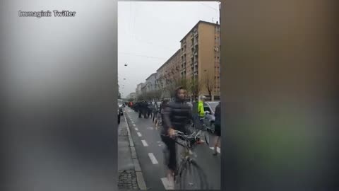 Milano, «Ciclabile umana» in viale Monza «Vogliamo una città a 30 kmh»