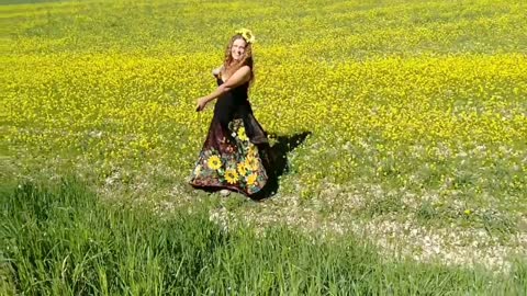 Uma boneca na Toscana Italiana: Adriana Galo visita Castelluccio