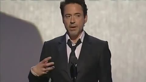 Robert Downey Jr. Begs the Hollywood Elite to Forgive, Mel Gibson