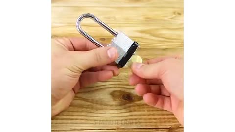 10 HACKS TO OPEN ANYTHING THE RIGHT WAY