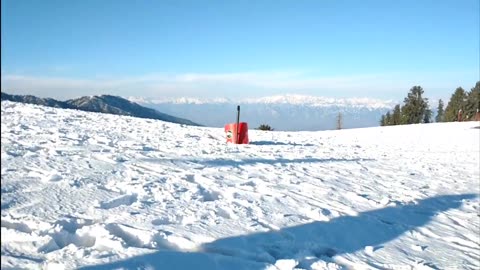 Hiking to Mushkpuri Top