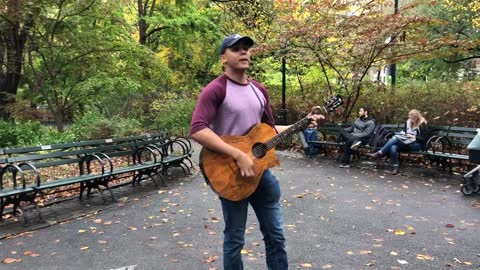 John Lennon, IMAGINE - busking in the streets of New York (NYC), USA 🇺🇸