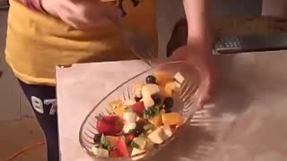 RAW FRUIT SALAD in 60 SECONDS! - Mar 2nd 2011