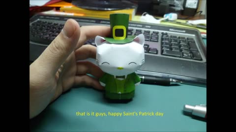 Hello Kitty Saint Patrick Papercraft