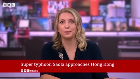 .Super typhoon Saola moves closer to mainland China - BBC News