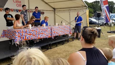 Quickie Clips: Something Different... Man Vs Food CAKE OFF | Great British Food Festival Knebworth