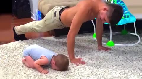 Funny moments of baby exercising with daddy 😅