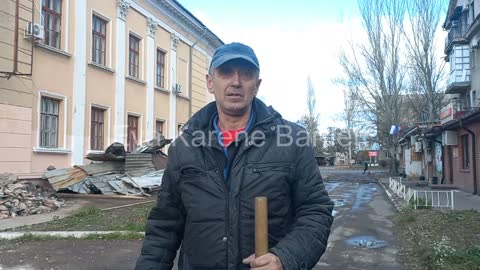 2022-11-23 When in Gorlovka A WEek ago, these men were cleaning up