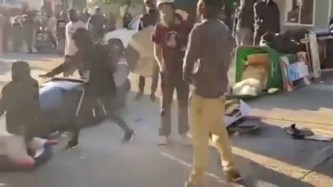 Black man kicks over Antifa barricade and chants “All lives matter”