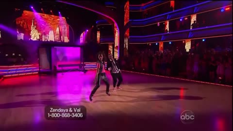 Zendaya & Valentin Chmerkovskiy - Hip-hop - Dancing With the Stars 2013 - Week 9