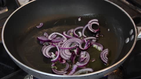 How To Make Onion Confit