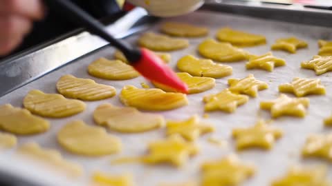 Making Christmas cookies