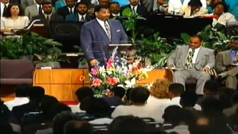 Dr. Tony Evans, The Covenant of Marriage