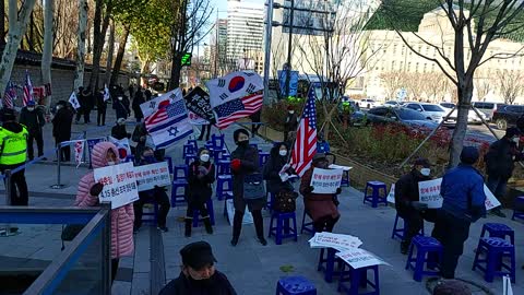 ##FreedomRally#AgainstProChinaCommunists#LiftMsrtialLaw#FightForFreedom#SeoulKorea