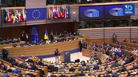 European MP roasts Justin Trudeau