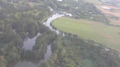 Flybe Take Off from Southend i Airport to Rennes