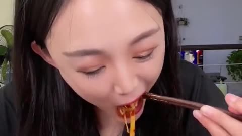 ASMR Mukbang Eating Show, ASMR Noodle Soup Eating Girls (5)