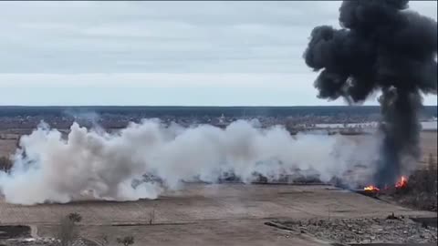 Russian helicopter shoot down by Ukraine soldiers