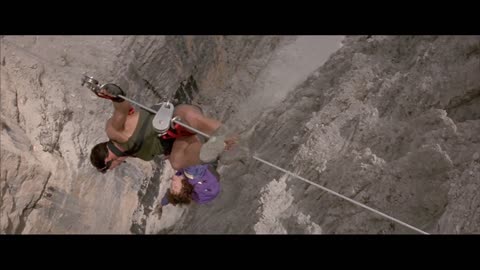 Cliffhanger 1993 Sarah Fall scene