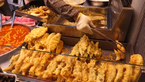 Clean and delicious Korean tteokbokki snack bar!! / Korean Street Food